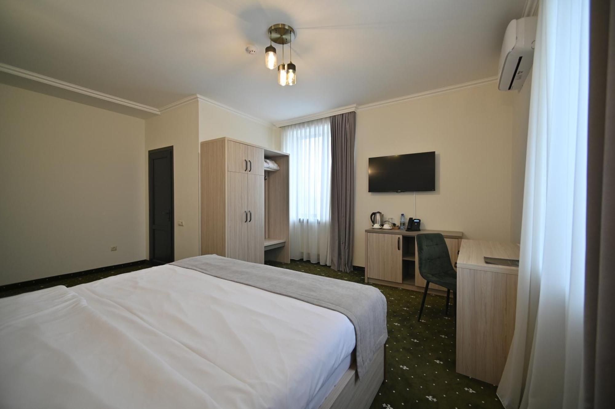 Colette Hotel Jerevan Exteriör bild