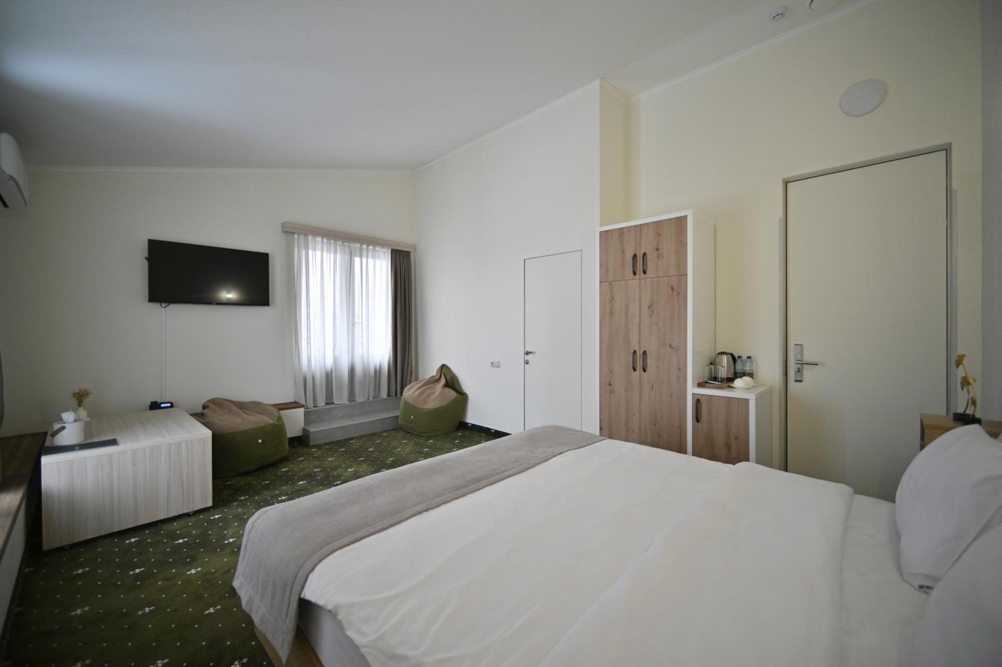Colette Hotel Jerevan Exteriör bild